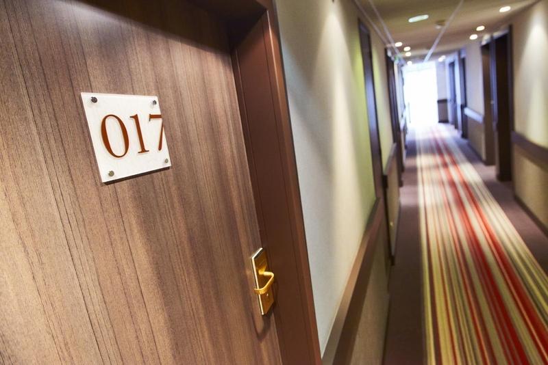 Paris Hotel 4*